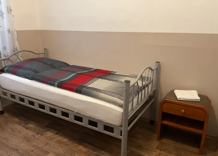 Pension&Hostel Anna - Monteurzimmer München